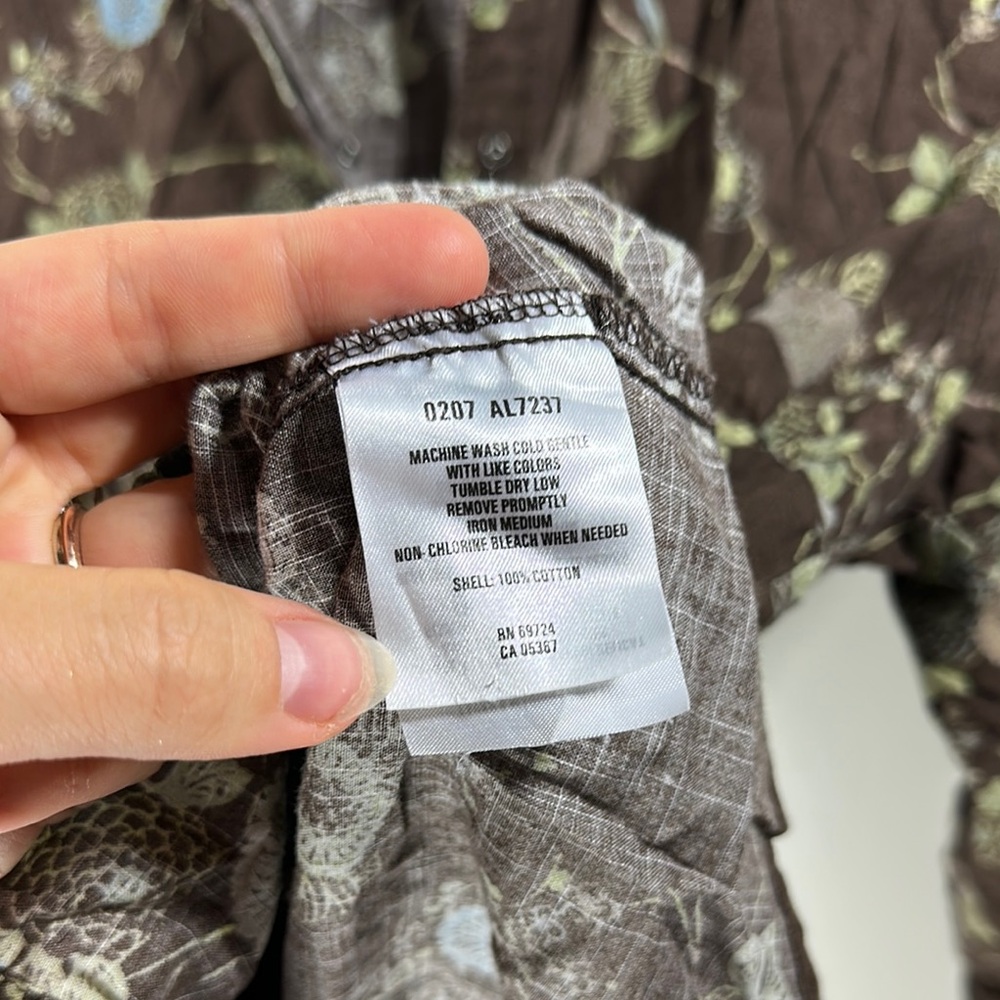 Columbia Brown Floral Lightweight Snap Button Down Woman's XL - Picture 9 of 9